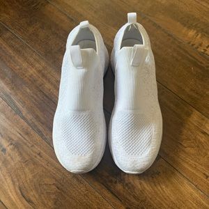 Avia memory foam shoes